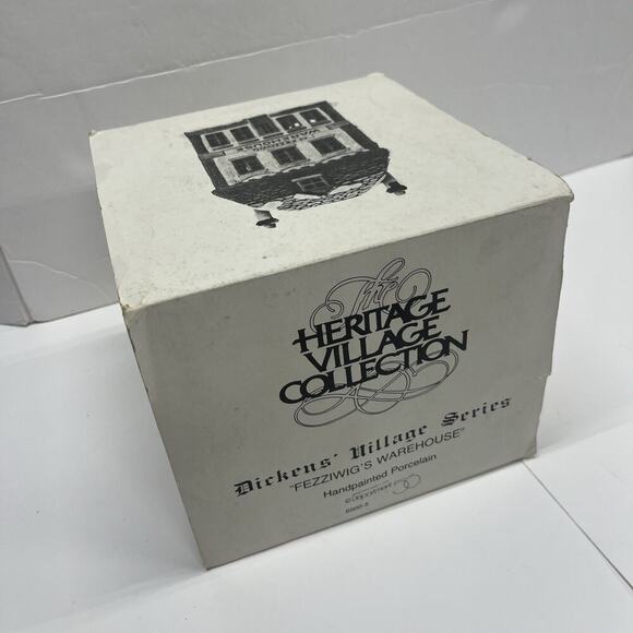 Dept 56 Dickens' Village Series A Christmas Carol Fezziwig's Warehouse Mint - Picture 15 of 15